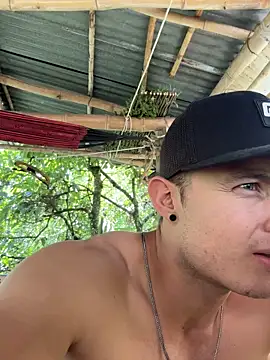 Alexander ferre online show from September 15, 3:46 pm