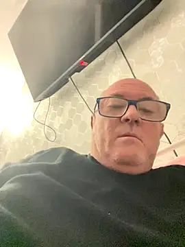 Snapshot of naughtygrandad1 chatting on October 23, 7:01 am naughtygrandad1 online show from October 23, 7:01 am