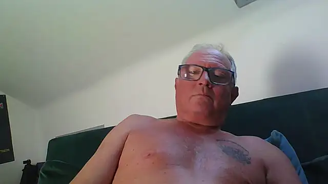 naughtygrandad1 online show from July 13, 6:21 pm