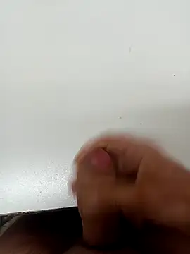 Snapshot of piciupiciu94 chatting on September 18, 6:15 am piciupiciu94 online show from September 18, 6:15 am