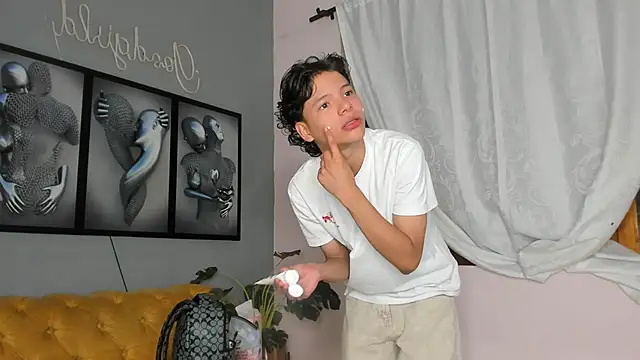 camillo virgil online show from November 29, 10:50 am