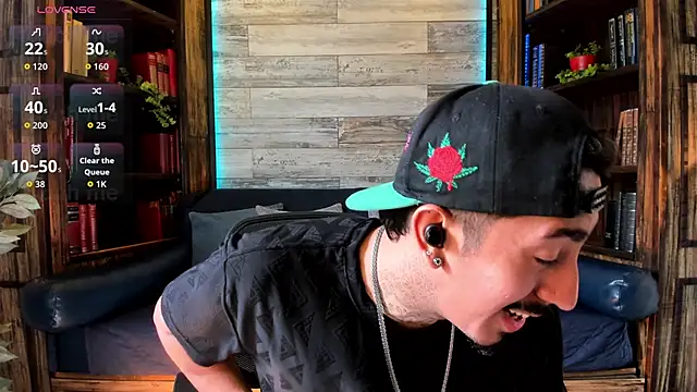 Donovan Desmond online show from April 13, 7:58 pm