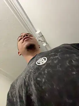 AlphaMasterXxx online show from May 26, 5:36 am