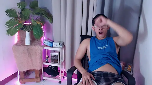 pinkcock froi2305 online show from December 14, 2:18 am