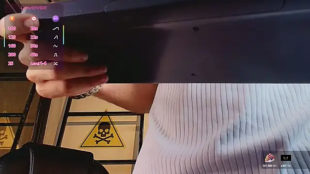 MarcusRain  online show from October 4, 3:55 am