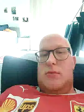 geilerd122 online show from September 12, 1:33 pm