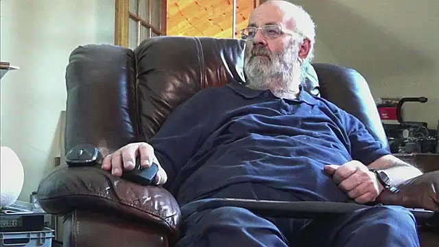 janzer13 online show from November 19, 2:06 pm