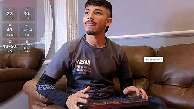 Snapshot of ArturoCardona_ chatting on September 22, 1:43 pm ArturoCardona  online show from September 22, 1:43 pm