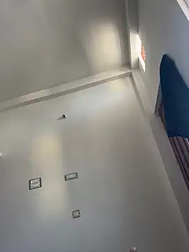 jucydick010887 online show from September 26, 3:48 am