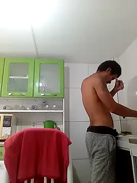 moreno25centimetro online show from December 20, 2:46 pm