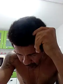 moreno25centimetro online show from November 28, 5:59 pm