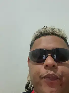 Nillsobluyy online show from December 21, 8:17 pm