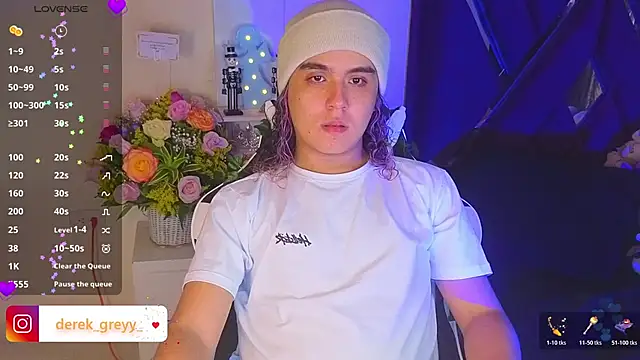 derek greyy  online show from November 21, 8:41 pm