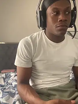 labishyoung25 online show from March 12, 8:16 pm