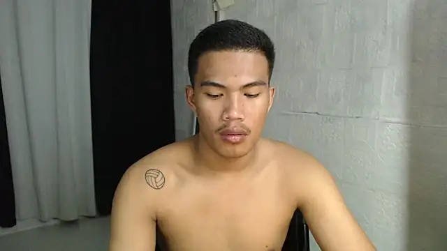 saj taylorr17 online show from December 14, 3:41 pm