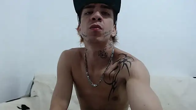 Dan jonson15 online show from November 2, 4:17 am