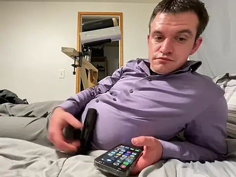 cumitted online show from February 28, 1:32 pm