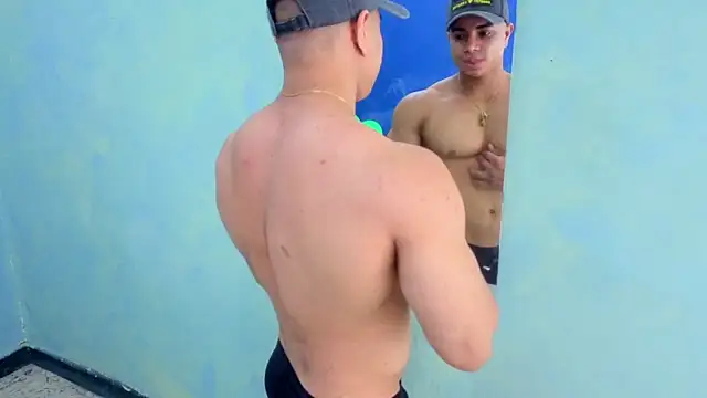 DylanGuss online show from December 18, 12:23 pm