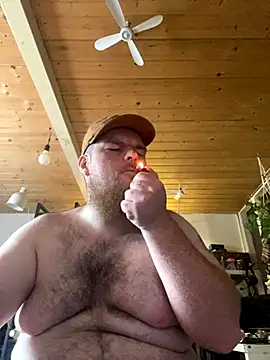 Snapshot of JohnDrippingCum chatting on October 13, 10:10 am JohnDrippingCum online show from October 13, 10:10 am