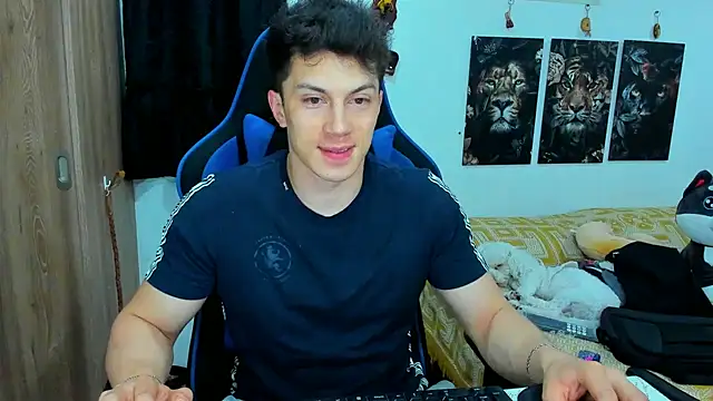 javiersexymann online show from January 11, 2:20 am