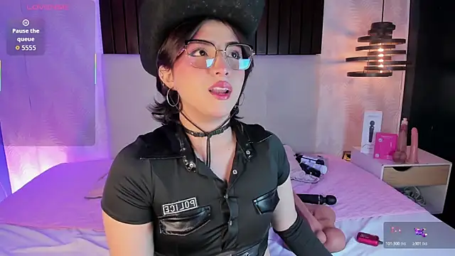 Creamy Angelo online show from March 7, 3:04 am