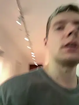 Edward Snowden  online show from September 24, 4:38 pm