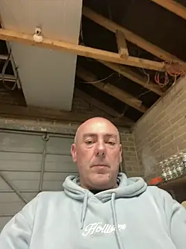 Richmcgee online show from April 4, 7:22 pm