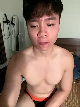 anhduc2k555 online show from January 17, 2:42 pm