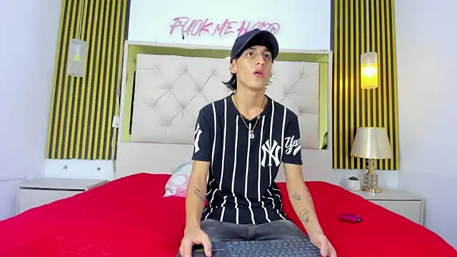 Just18Jake online show from October 16, 12:18 am