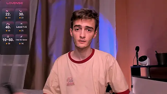 Snapshot of spider____man chatting on October 11, 6:34 pm spider    man online show from October 11, 6:34 pm