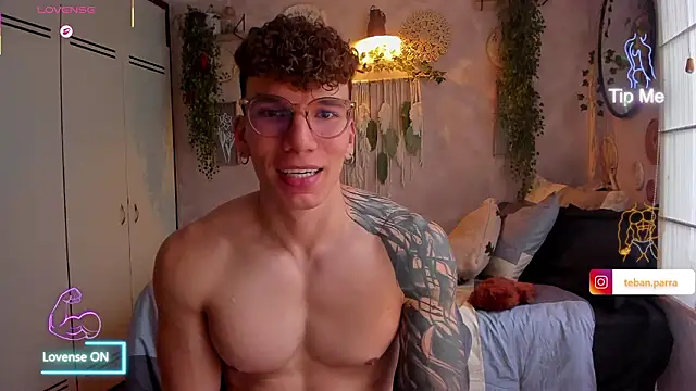 estebandi do online show from February 2, 12:35 pm