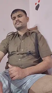 Frvgggghh online show from January 9, 9:47 am