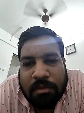 vinay smalldick online show from April 4, 1:52 pm