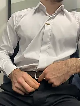 speddy34 online show from February 12, 7:03 am