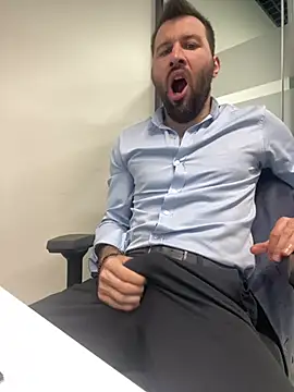 speddy34 online show from June 25, 6:40 am