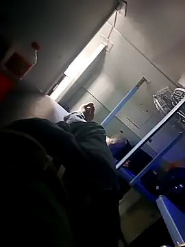 silverarmy5 online show from September 25, 8:41 pm