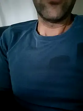 Snapshot of fearleass chatting on October 19, 10:02 pm fearleass online show from October 19, 10:02 pm