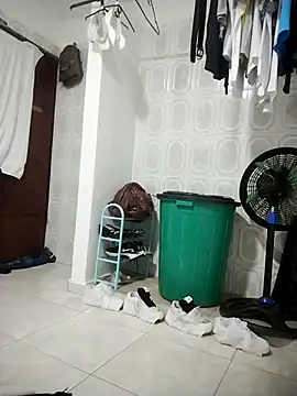  yefez online show from September 28, 2:09 am