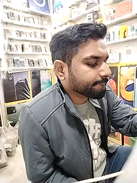 avi007p online show from December 16, 12:56 pm