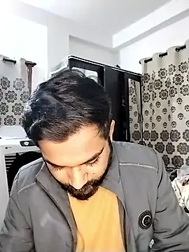 avi007p online show from January 11, 9:51 pm