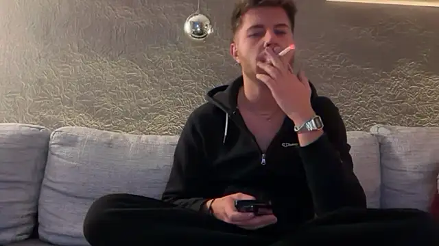 RioBlaze online show from November 20, 5:45 pm