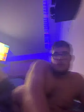 fuckbuddy6789 online show from August 9, 11:43 pm