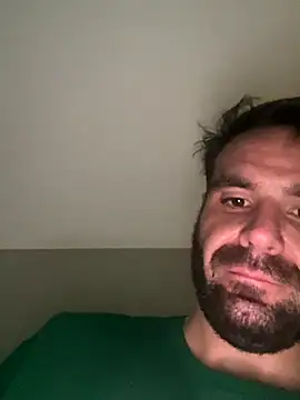 TrustyObserver412 online show from December 3, 9:37 am