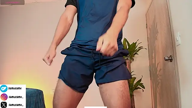 Snapshot of samucamx_ chatting on September 29, 12:09 am samucamx  online show from September 29, 12:09 am