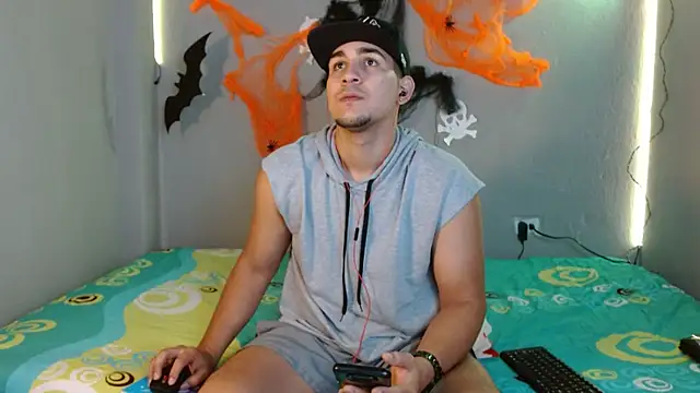 massimo vidal  online show from October 27, 2:52 pm