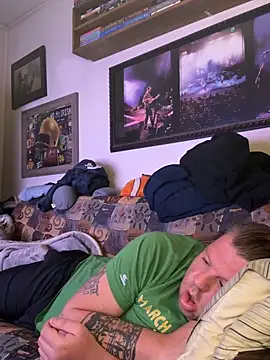 Stephanie1984 online show from March 9, 6:29 am