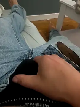 Normalludo0202 online show from October 27, 12:51 pm