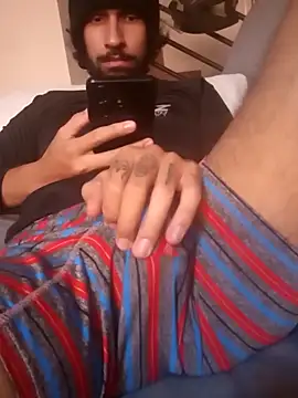 Snapshot of Alejandro92_cali chatting on October 24, 2:52 pm Alejandro92 cali online show from October 24, 2:52 pm
