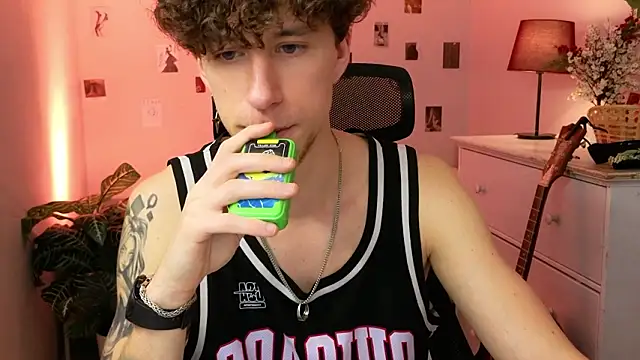 mark caron online show from February 7, 8:47 pm