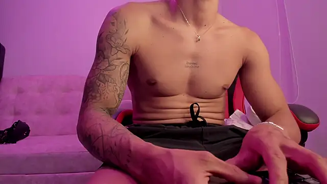 DavisFirb online show from April 9, 3:15 am